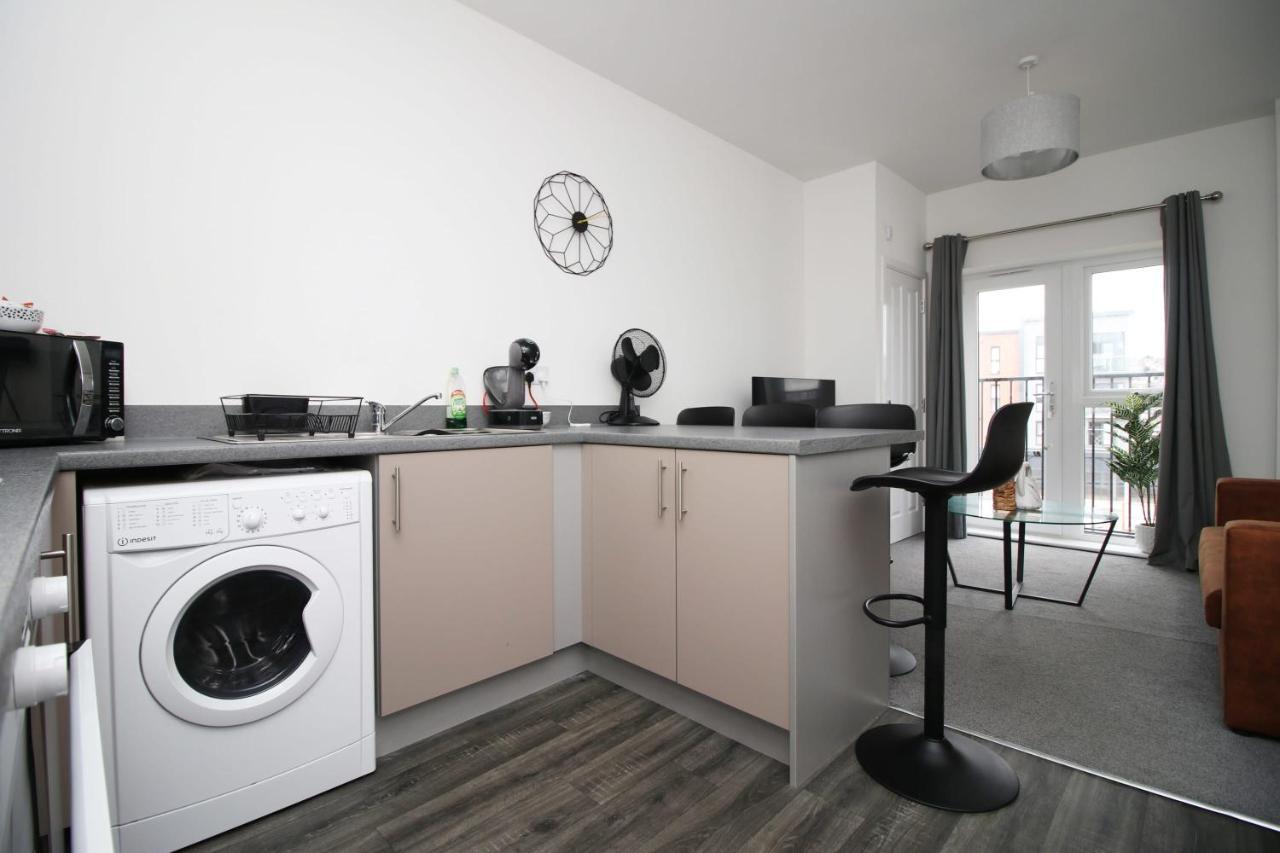 Beachview By Mia Living Close To Beach, Free Parking, Modern 2 Bedroom Apartment 배리 외부 사진